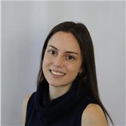 Graduada en EE. UU. ofrece clases de inglés con enfoque práctico y académico